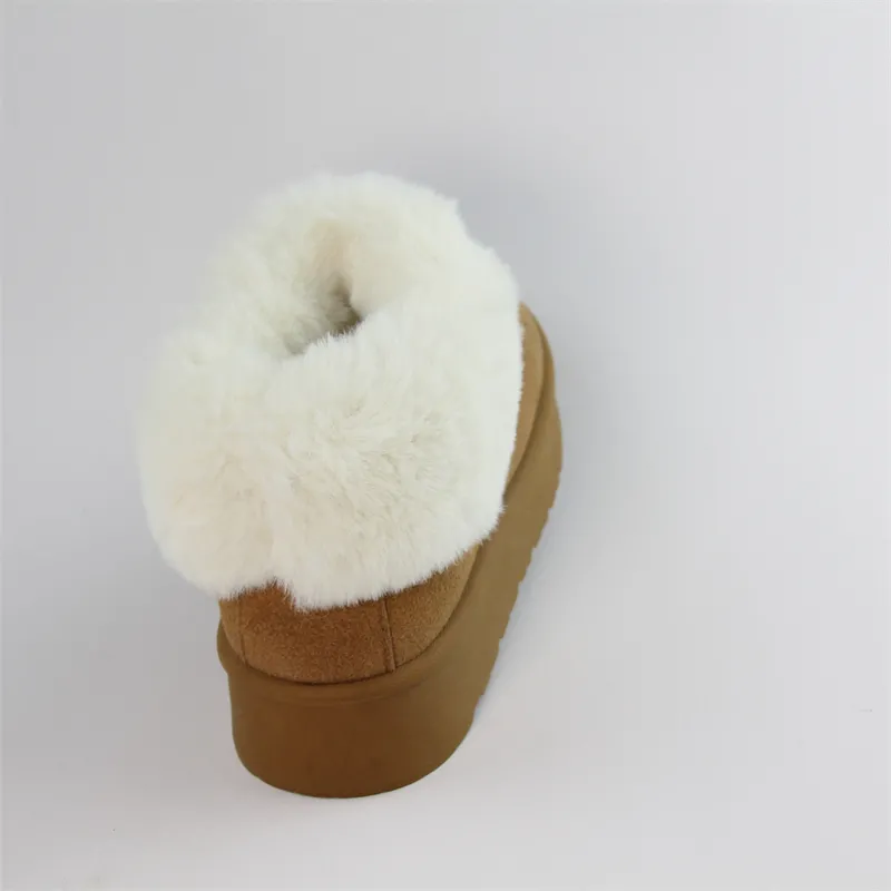 Classic Women’s Suede Boots Slip-on Snow boots