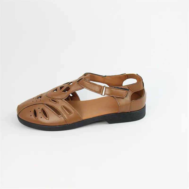 Womens flat leather sandals with ankle straps