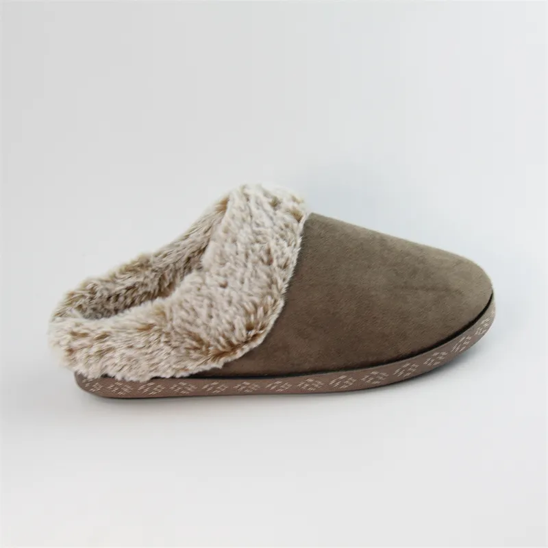 Women's Suede Clog slipper with fuax fur collar