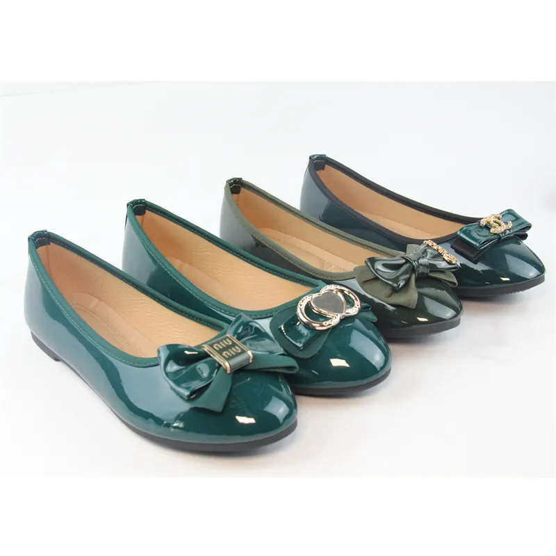 Women's Green Patent Leather Ballet Flat Shoes  Slip On Pointed Toe Design