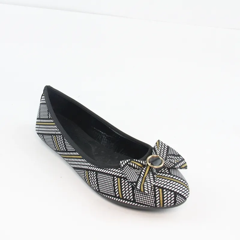 Women's Flower Pattern Flat Shoes Casual Round Toe Slip On Shoes