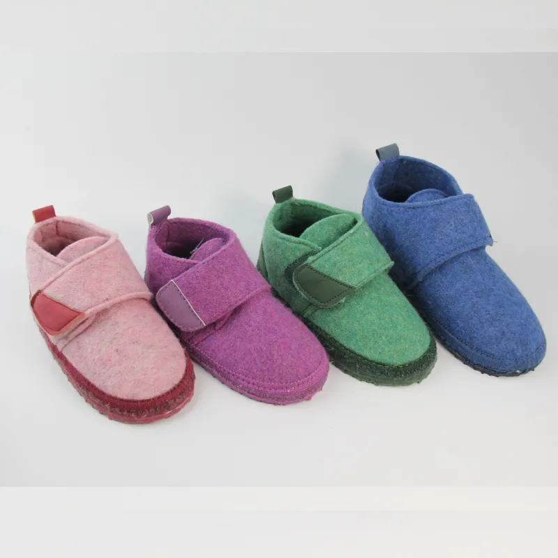 Kid’s Felt booties slippers light weight shoes