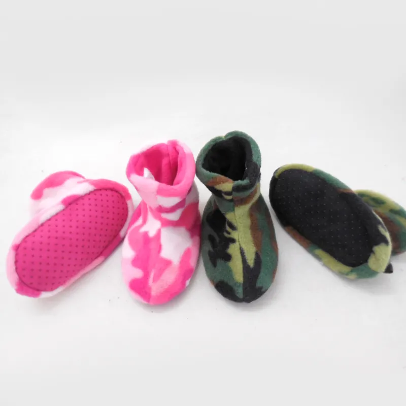 Infant baby Fleece Camo booties