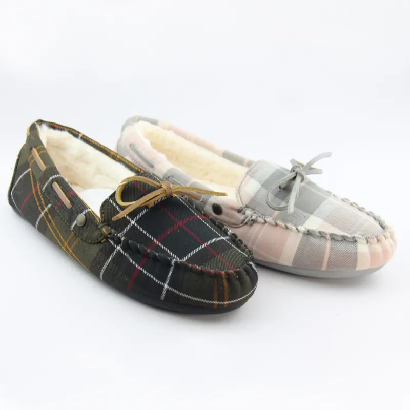 Womens suede moccasin slippers slip-on flat shoes