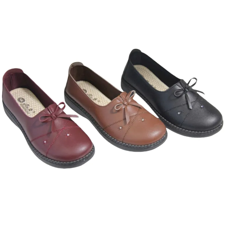 Wholesale Women's Comfortable Casual Soft Leather Flat Slip On Loafers Shoes