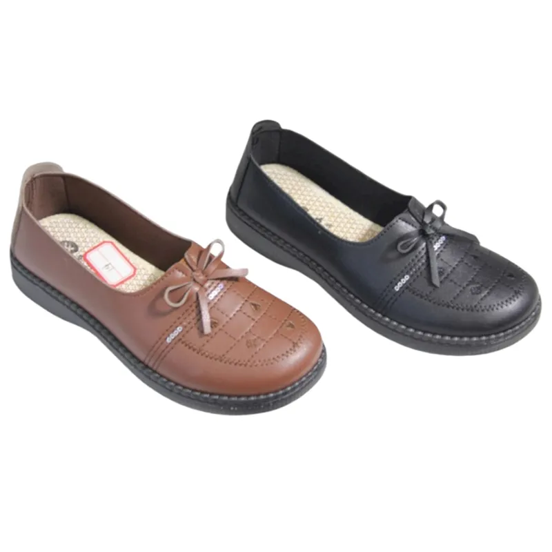 Wholesale Women's Comfortable Casual Soft Leather Flat Slip On Loafers Shoes